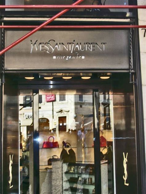 yves saint laurent via dei condotti|Via dei Condotti a Roma: Il Cuore dello Shopping di Lusso.